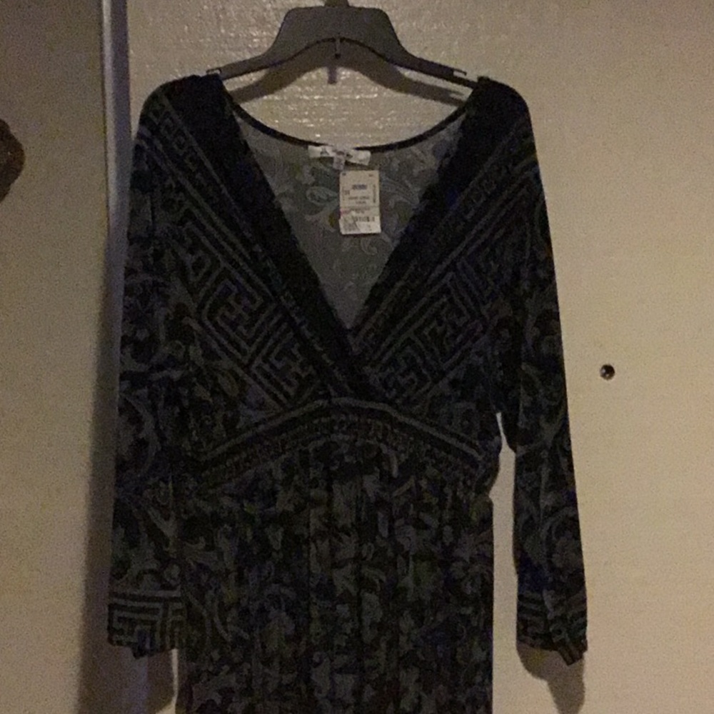 Black and grey dress